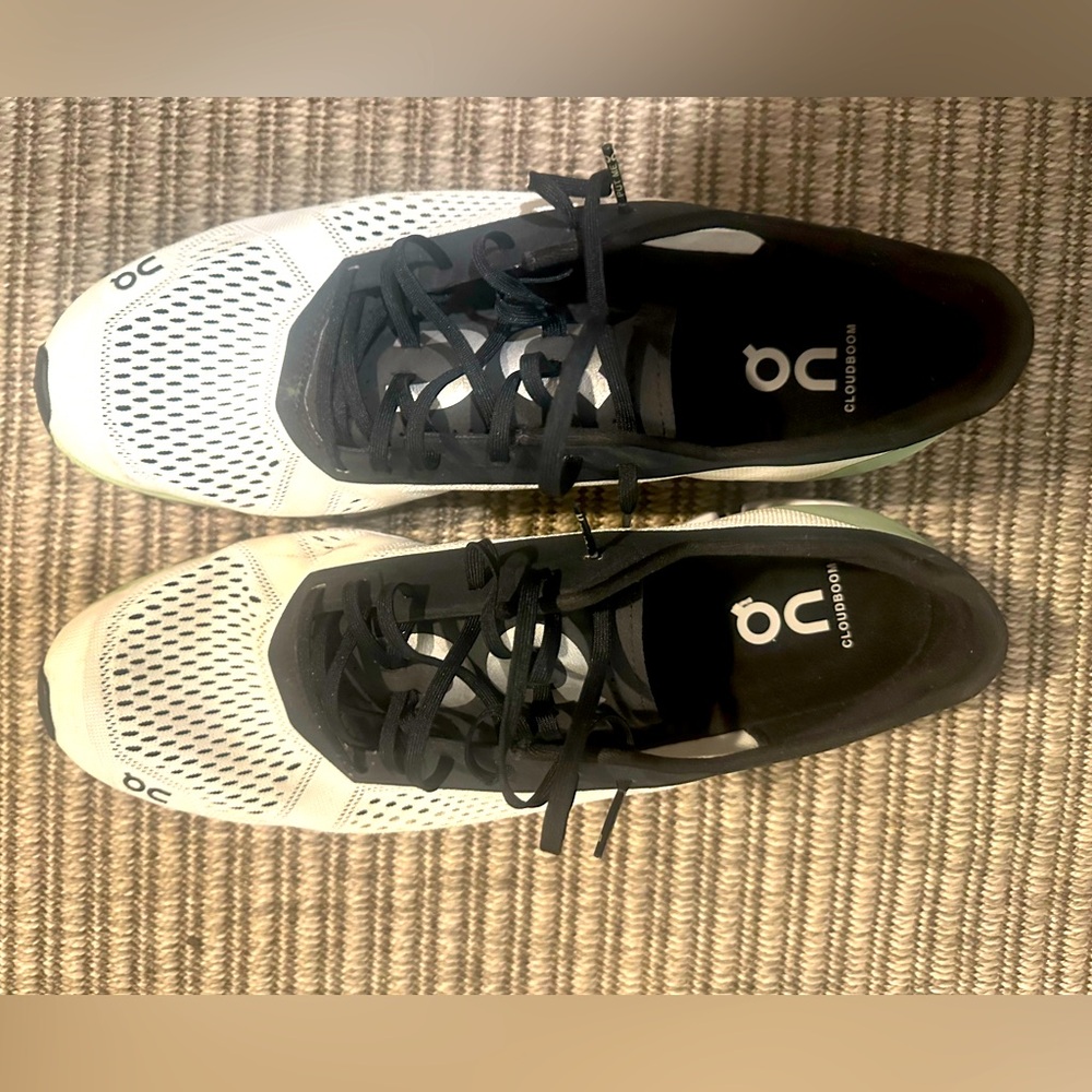 Mens On Cloud size 11 green, white and black